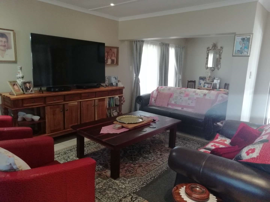 3 Bedroom Property for Sale in Keidebees Northern Cape